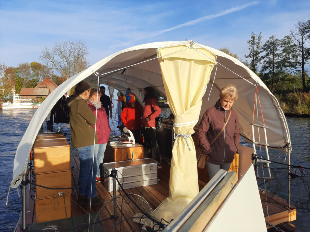 der Schwimmende Lernort - die Sila-Vega (Foto: Naturpark-Archiv)