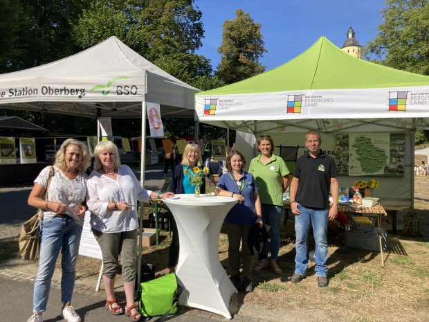 Die zertifizierten Natur- und Landschaftsführer*innen waren überall im Einsatz ©Naturpark Bergisches Land 