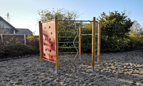 Auf der neuen Sechseckanlage können sich die Kleinen richtig austoben (C) Regionalmanagement Dübener Heide