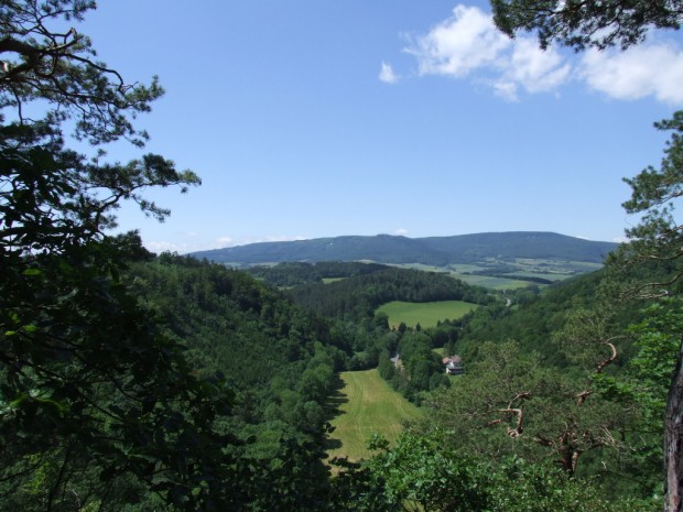 Blick vom Bilstein in das Höllental (C)Marco Lenarduzzi