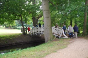 Schlossgartenführung 300x200 Erfolgreiche Veranstaltungsreihe mit Naturpark Botschaftern