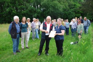 Peter Sönnichsen erhält Naturpark-Botschafter Urkunde