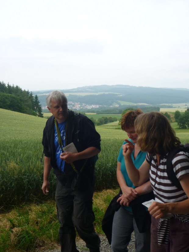 Wanderer bei Adelebsen (c) Sibylle Susat