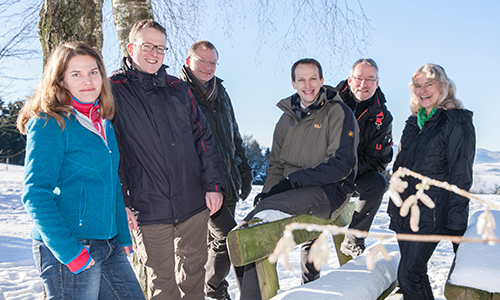 Das Naturparkteam: Petra Mengeringhausen, Bernd Strotkemper, Tim Hellinger, Detlef Lins, Georg Schmitz und Kerstin Berens (v.r.). Copyright: Naturpark Sauerland-Rothaargebirge/Steffi Rost.
