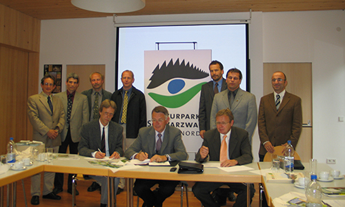 Bild1 AG Naturparke Baden Württemberg 07.07.2005 Bild1 AG Naturparke Baden Württemberg 07.07.2005 Gemeinsame Stimme für mehr Gewicht in Öffentlichkeit und Politik