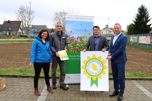 2019 04 03 Erste Frühjahrsaussaat Blühender Naturpark Kippenheim 4 2019 04 03 Erste Frühjahrsaussaat Blühender Naturpark Kippenheim 4 Saisonstart beim Blühenden Naturpark