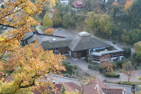Haus Haus Neue Geschäftsstelle nimmt Form an