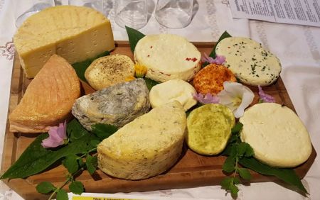 Käse Käse selbst herstellen mit dem Schwarzwald Guide