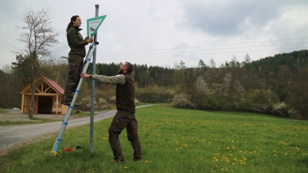 Arbeitseinsatz NSG-Beschilderung Reithwiesen