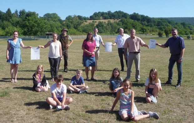 Gruppenbild Zertifizierung Foto I.Herbert 620x393 Gruppenbild Zertifizierung Foto I.Herbert 620x393 Erste Naturpark Schule im Landkreis Miltenberg zertifiziert