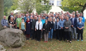 Gruppenfoto der Mitgliederversammlung in Chorin.  (Foto: Stephanie Schubert)