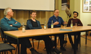 Filmdiskussion mit Naturschutzexperten.