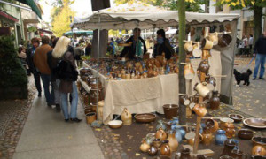 Der Rheinsberger Töpfermarkt ist überregional bekannt.