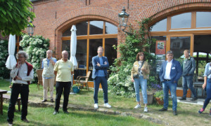 Besichtigung des Künstlerhofes Roofensee © Dr. Mario Schrumpf