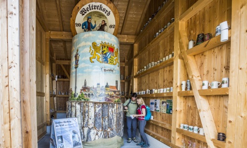 Größter Bierkrug der Welt © Oberpfälzer Wald, Thomas Kujat